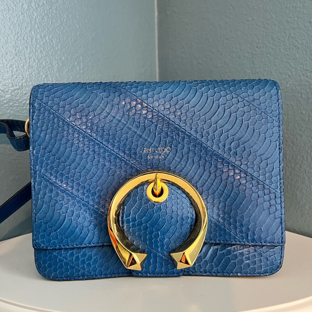 Beautiful Electric Blue Snakeskin Crossbody. Gold hardware